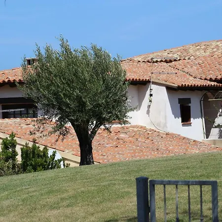 Villaggio Est Appartamento Capo Coda Cavallo